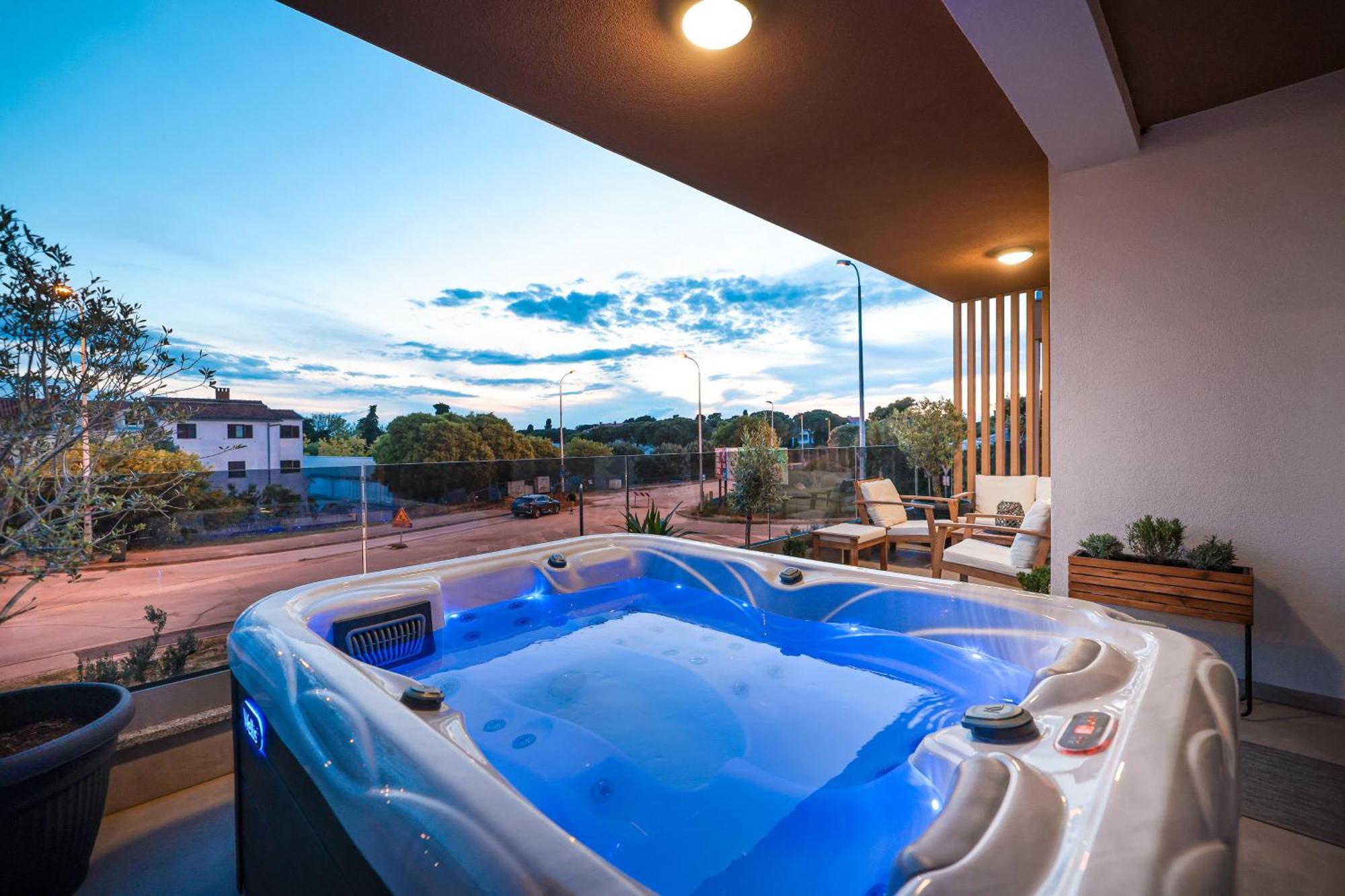 Luma Luxury Apartment With Jacuzzi Задар Экстерьер фото